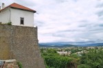 Мури замку Паланок і вид на Мукачеве